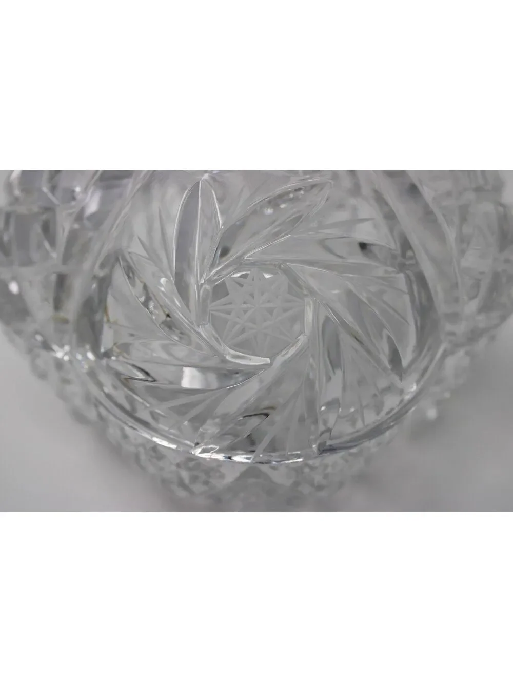 Vintage Cut Crystal Covered Candy Dish Footed Pedestal Bowl with Finial Lid